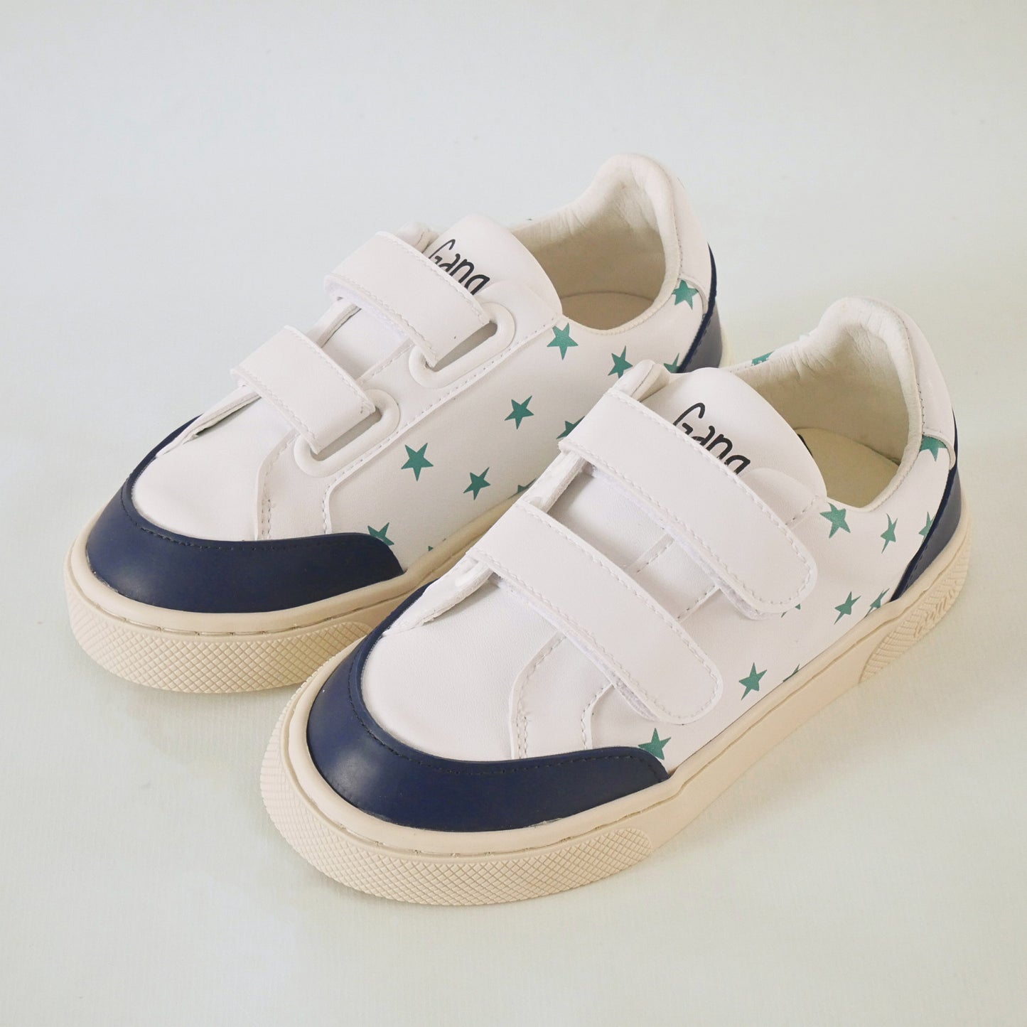 baskets vegan enfant étoiles vertes paire